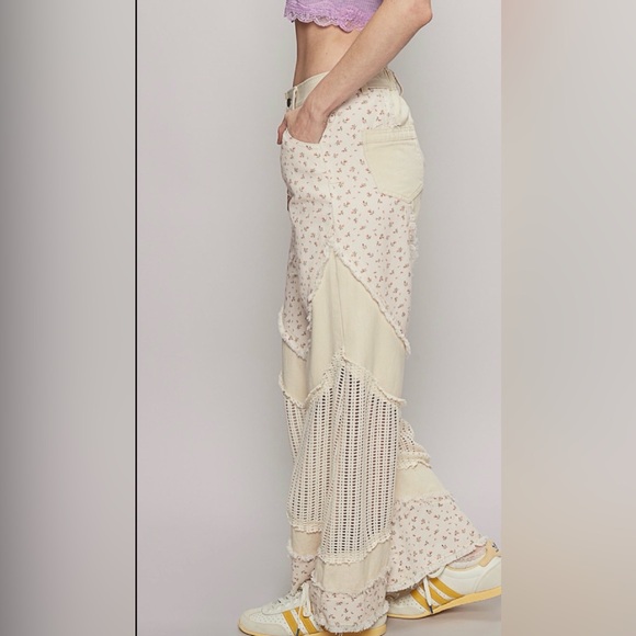 POL Cream Floral Wide Leg Jeans - Picture 2 of 6